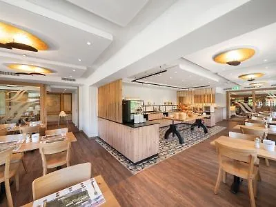 Отель Jungfrau Lodge, Swiss Mountain 3*